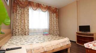 Гостиница Солнечный ветер на военной Новосибирск Апартаменты с 3 спальнями-21